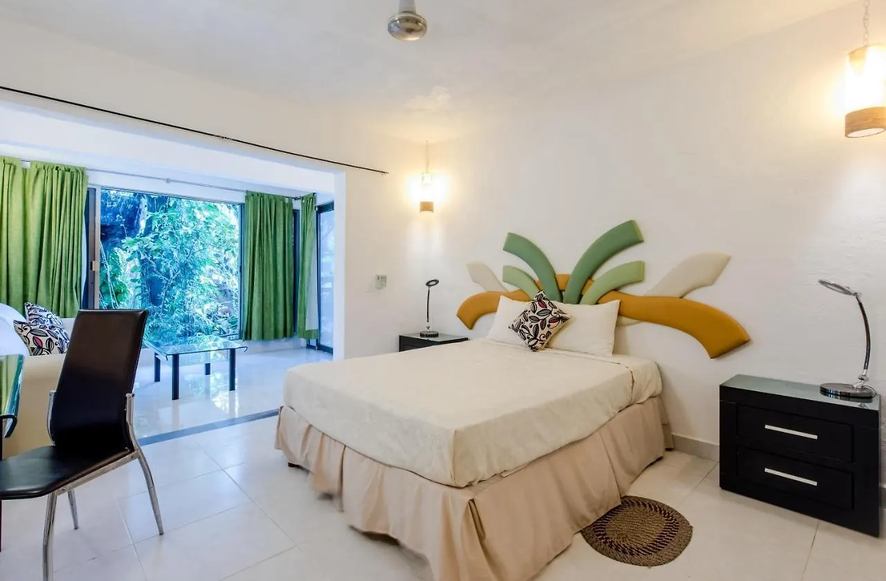 Private Villa 10 Rooms, Private Pool, Walk To Beach Playa del Carmen Mexico
